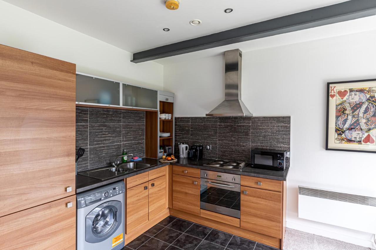 Clock Towers, 2 Bed, Stockton Heath, Warrington, Parking * Warrington