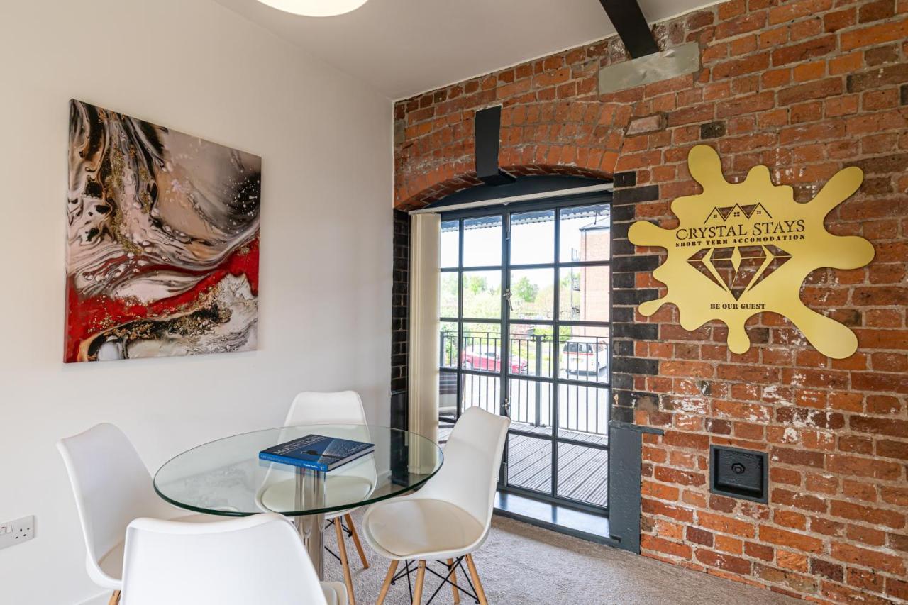 Apartment Clock Towers, 2 Bed, Stockton Heath, Warrington, Parking *